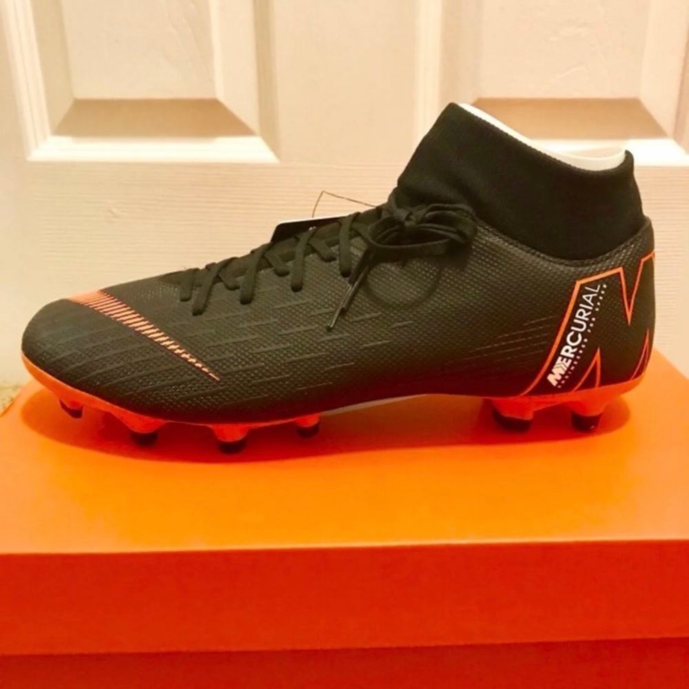 Brand New NIKE Soccer Cleats